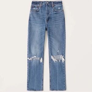 Abercrombie & Fitch Ultra High Rise Ankle Straight Jean Distressed Size 29/8Long